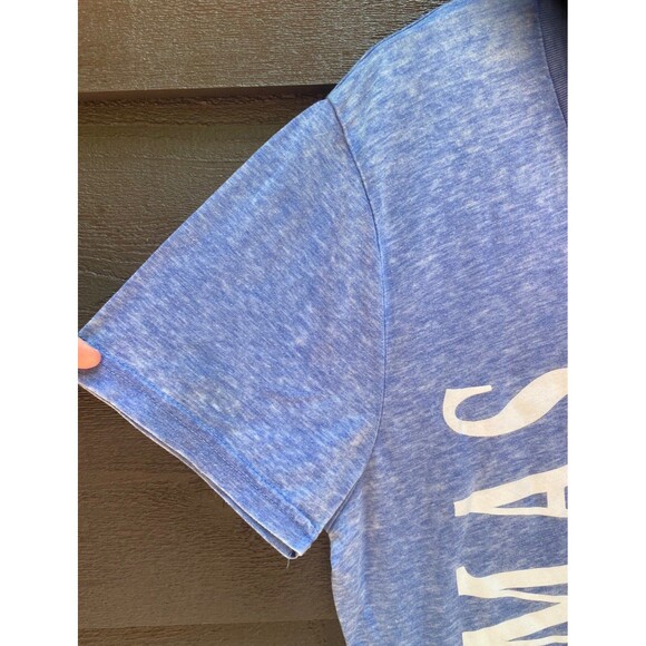 U.S.Vintage blue v-neck t-shirt lightweight and soft size XL - Picture 3 of 6